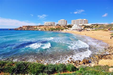 beaches in valletta